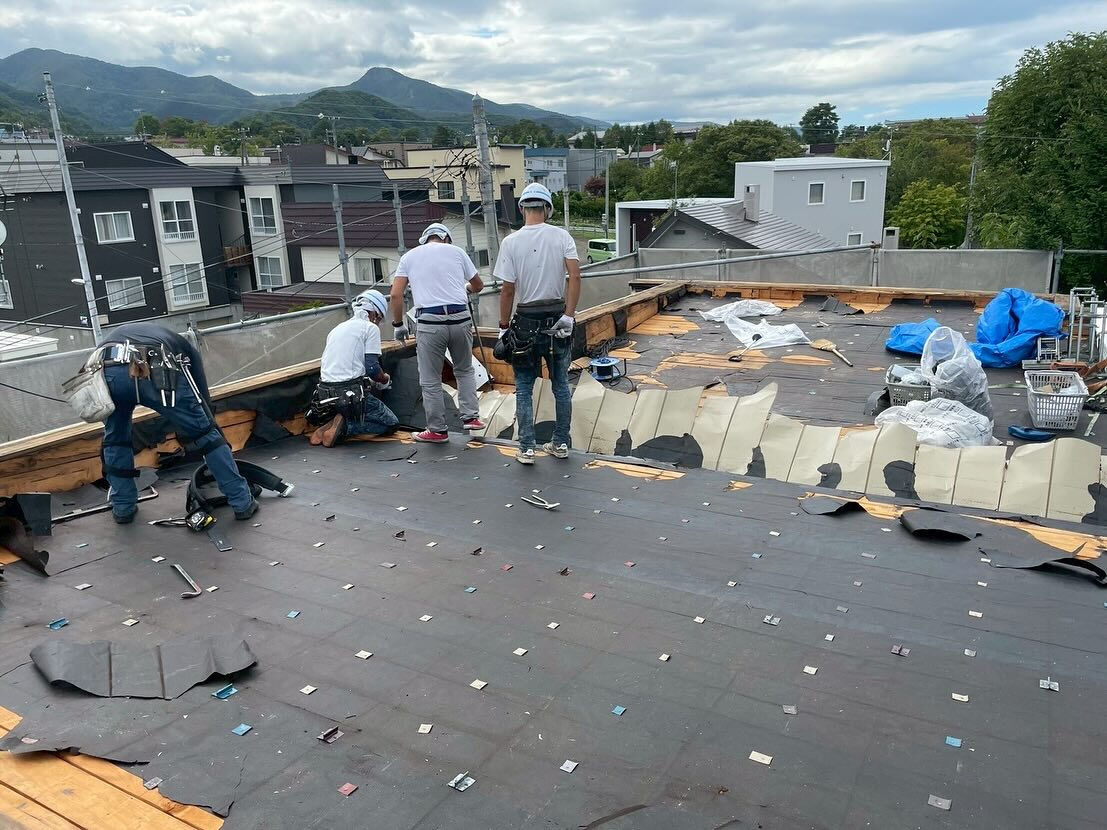 🏠✨ 雨漏りでお困りの皆様へ！そんな時こそ、我々リフォームの